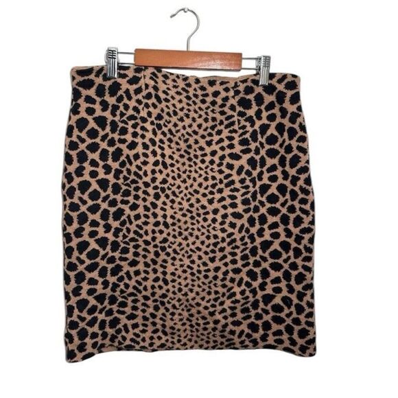 J Mclaughlin Animal Print Leopard Stretch Knit Pencil Skirt Knee Length Medium - Picture 1 of 5